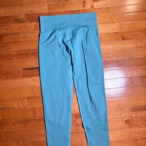 Halara Seamless Scrunch Leggings NWOT XL